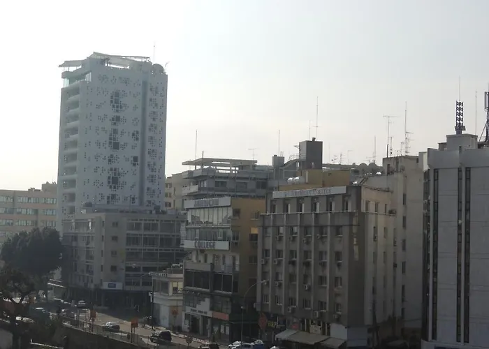 ホテル Delphi ニコシア