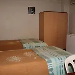 Отель Delphi *